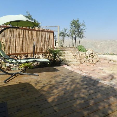 Desert View Suite Kfar Adumim エクステリア 写真